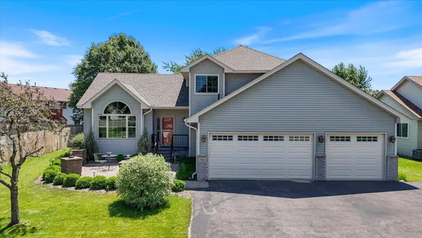 $499,000 | 7101 91st Trail North, Brooklyn Park, MN 55445