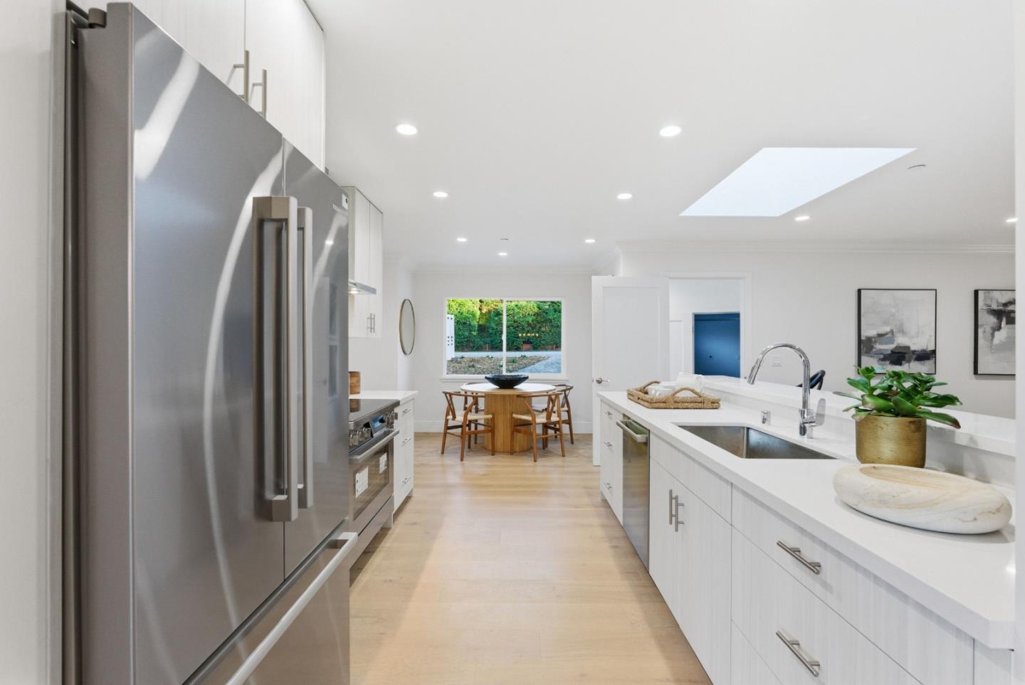 670 La Mesa Drive Portola Valley, CA 94028 - Photo 14 of 43