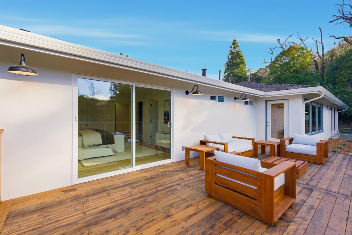 670 La Mesa Drive Portola Valley, CA 94028 - Photo 30 of 43