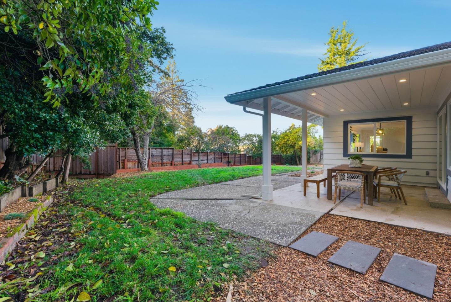 670 La Mesa Drive Portola Valley, CA 94028 - Photo 32 of 43