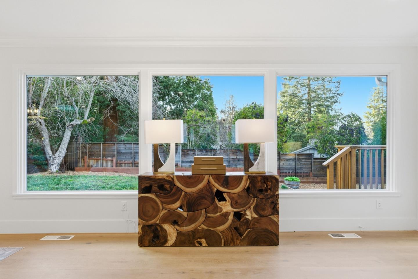 670 La Mesa Drive Portola Valley, CA 94028 - Photo 7 of 43