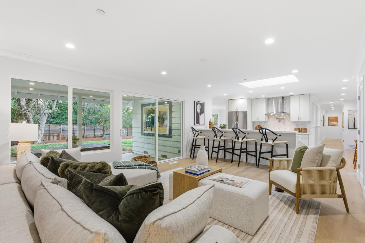 670 La Mesa Drive Portola Valley, CA 94028 - Photo 10 of 43