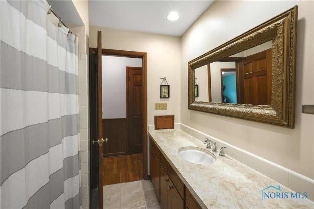 801 Hawthorne Road Findlay, OH 45840 - Photo 22 of 44 Gallery Image 22