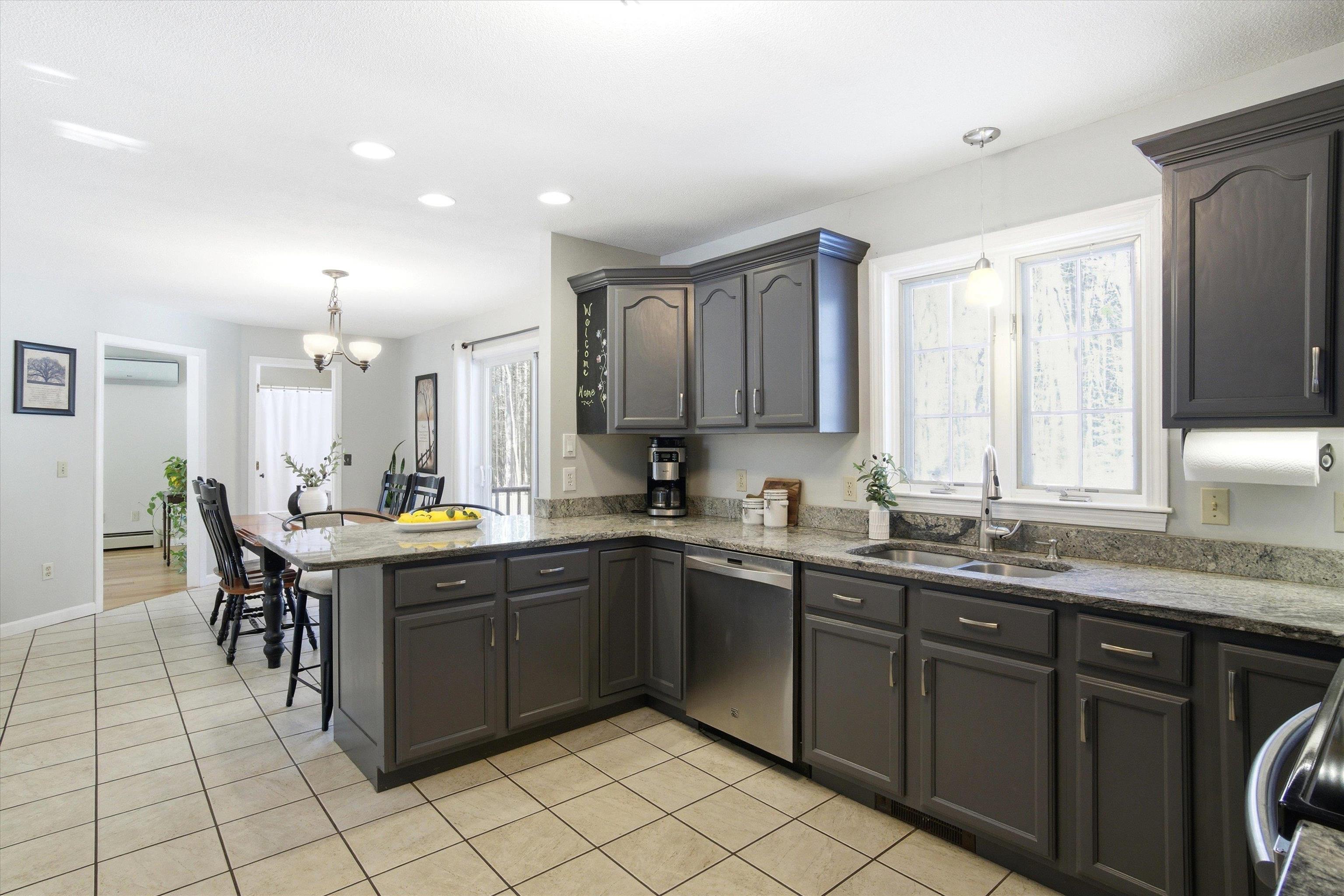 260 Church Road Pembroke, NH 03275 - Photo 6 of 50