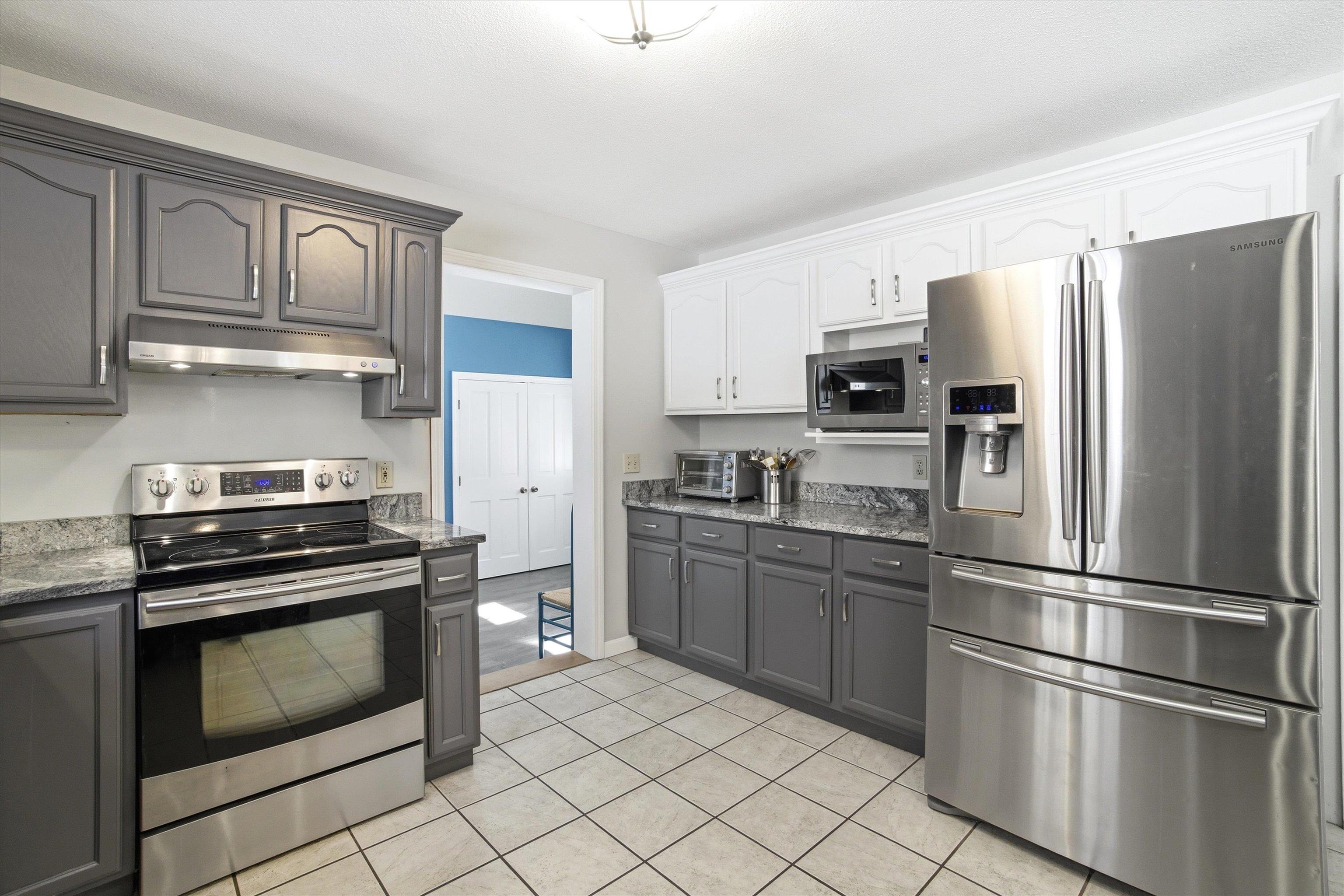 260 Church Road Pembroke, NH 03275 - Photo 8 of 50