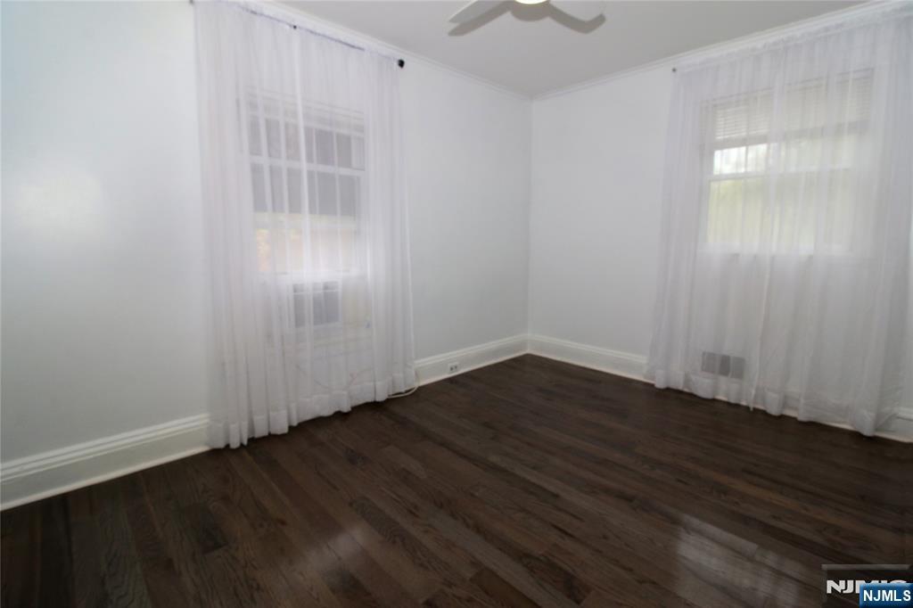160 Myrtle Avenue Allendale, NJ 07401 - Photo 20 of 22