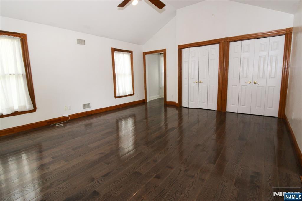 160 Myrtle Avenue Allendale, NJ 07401 - Photo 7 of 22