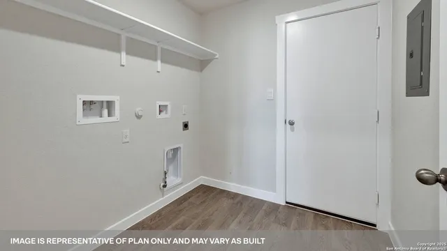 $393,990 | 412 Elkins Prairie Drive, Lockhart, TX 78644