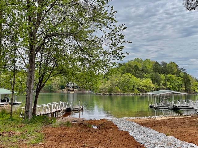 600 Cambridge Square West Union, SC 29696 - Photo 2 of 7