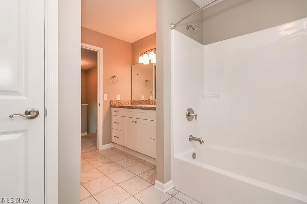 5030 Wake Robin Road Mentor, OH 44060 - Photo 11 of 18 Gallery Image 11