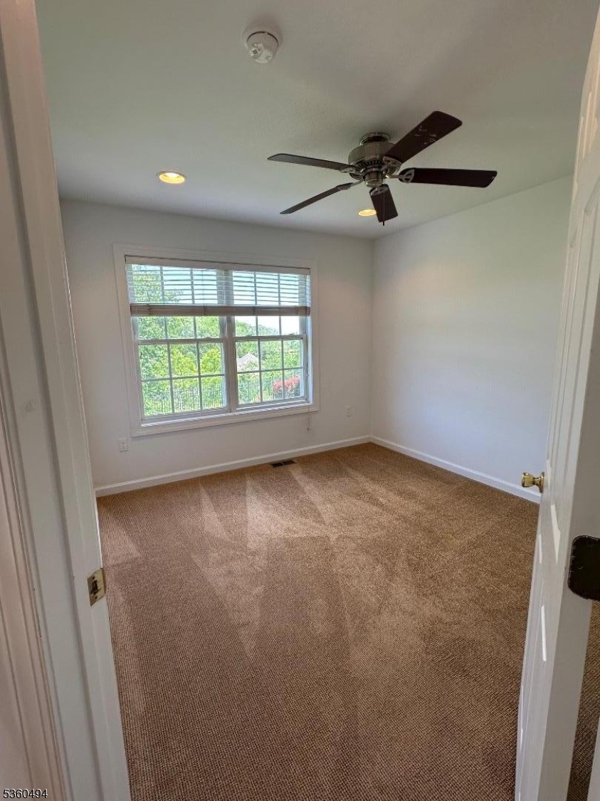 35 Magnolia Way, Unit 35 North Haledon, NJ 07508 - Photo 29 of 34