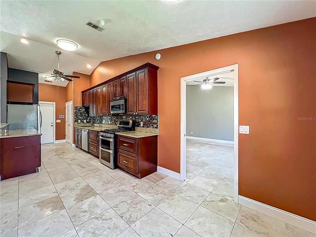1205 Forest Circle Altamonte Springs, FL 32714 - Photo 13 of 47