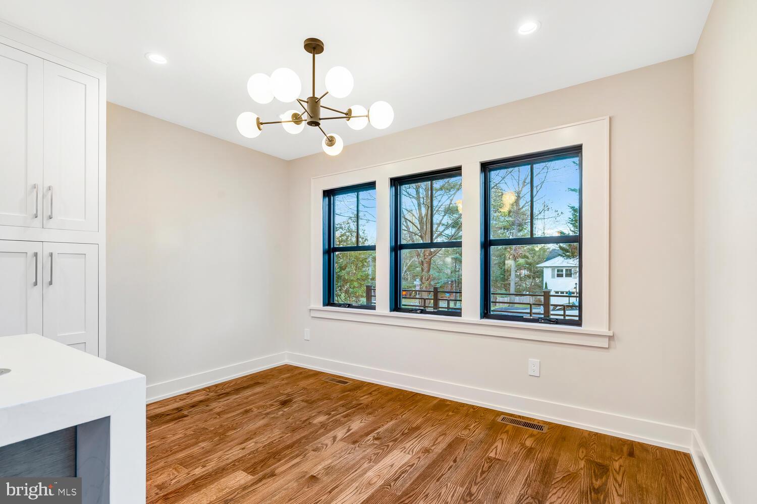 5921 Chesterbrook Road McLean, VA 22101 - Photo 35 of 103