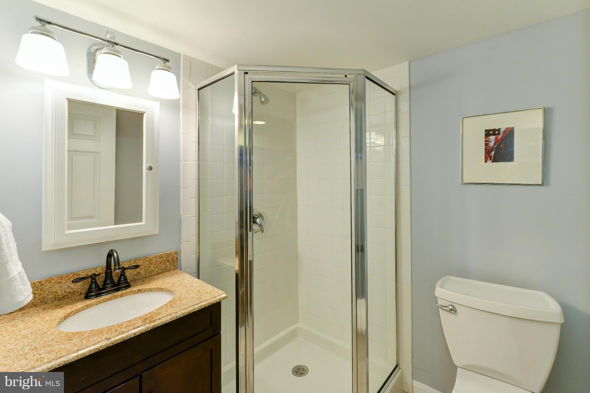 1929 First Street Northeast Washington, DC 20002 - Photo 22 of 28 Bath