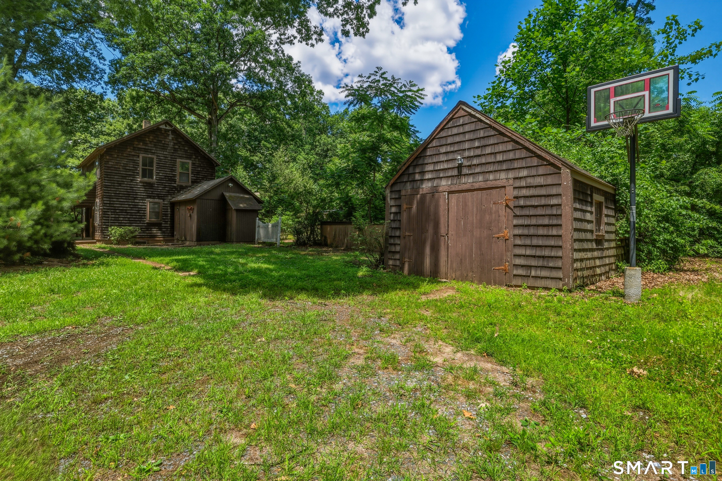 176 Newberry Road South Windsor, CT 06074 - Photo 4 of 25