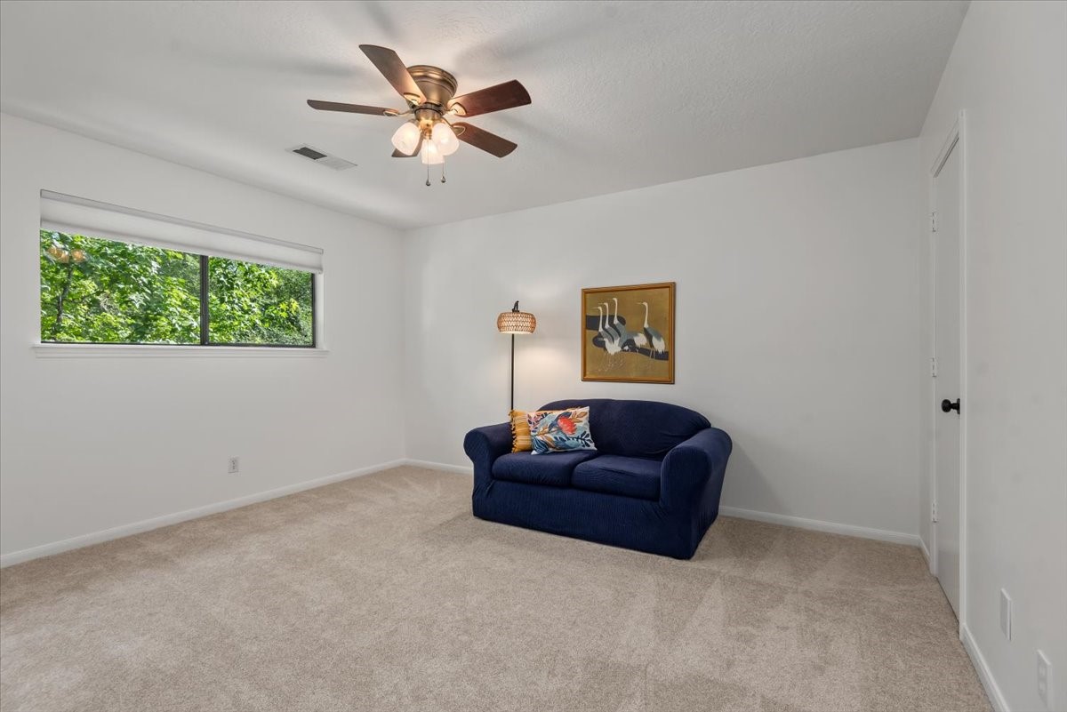 10 Cape Chestnut Drive Spring, TX 77381 - Photo 31 of 39