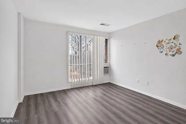$80,000 | 7957 Riggs Road, Unit 11, Hyattsville, MD 20783