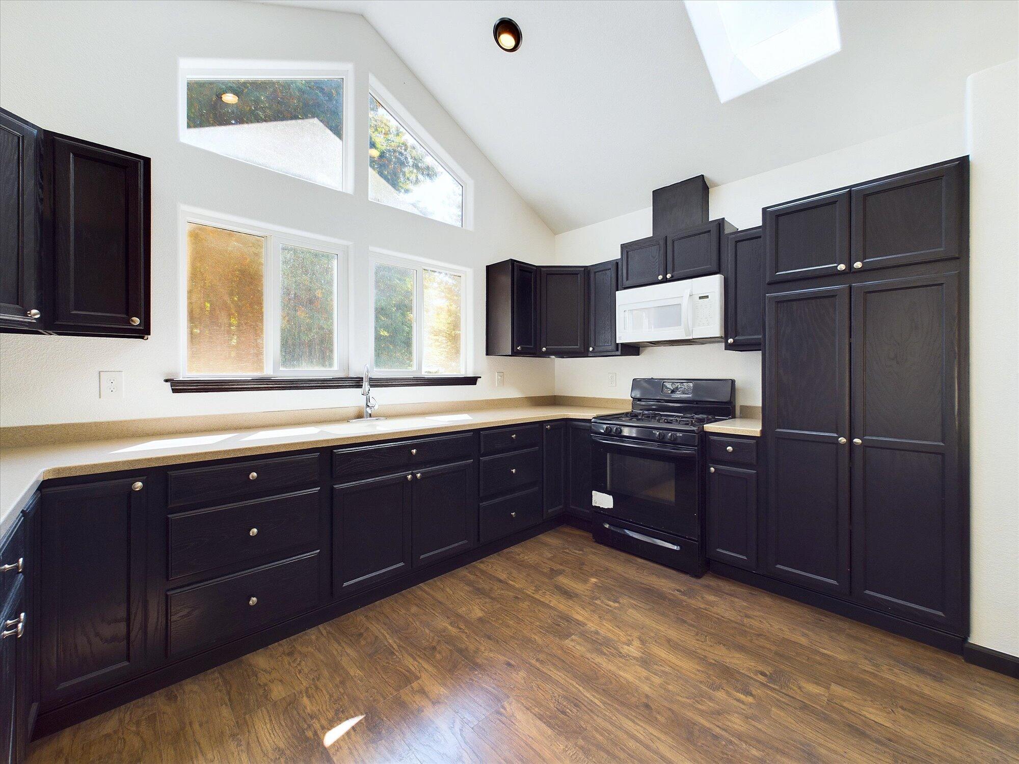 210 Madrone Road Weott, CA 95571 - Photo 54 of 81 Gallery Image 54