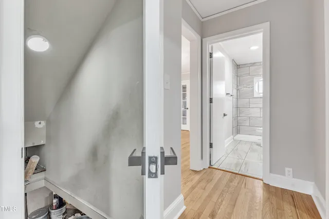 a view of a entryway of the house