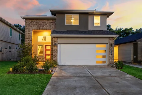 $350,000 | 3026 Stock Orchard Lane, Houston, TX 77047