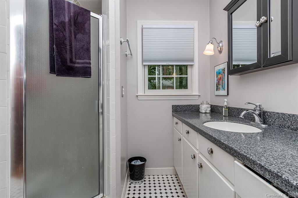 5943 Gate Post Road Charlotte, NC 28211 - Photo 18 of 28 Gallery Image 18