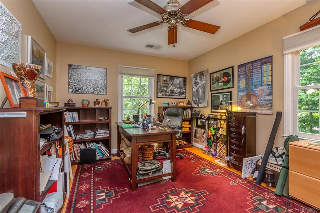 5943 Gate Post Road Charlotte, NC 28211 - Photo 21 of 28 Gallery Image 21