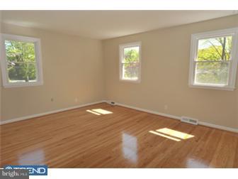 655 Ellis Road Havertown, PA 19083 - Photo 9 of 12 Bedroom - Main