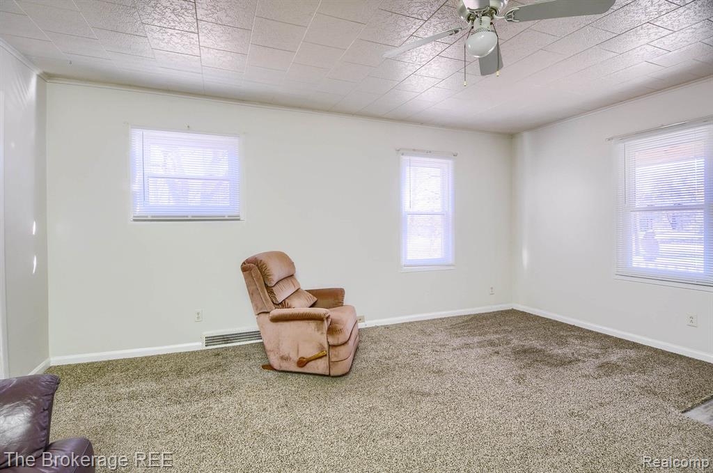 7355 East Coldwater Road Davison, MI 48423 - Photo 13 of 19