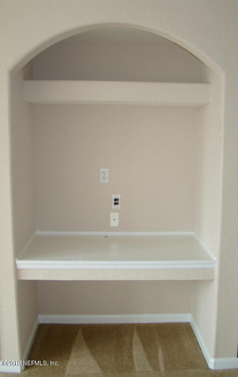 8550 Touchton Road, Unit 323 Jacksonville, FL 32216 - Photo 3 of 19 a close view of vanity