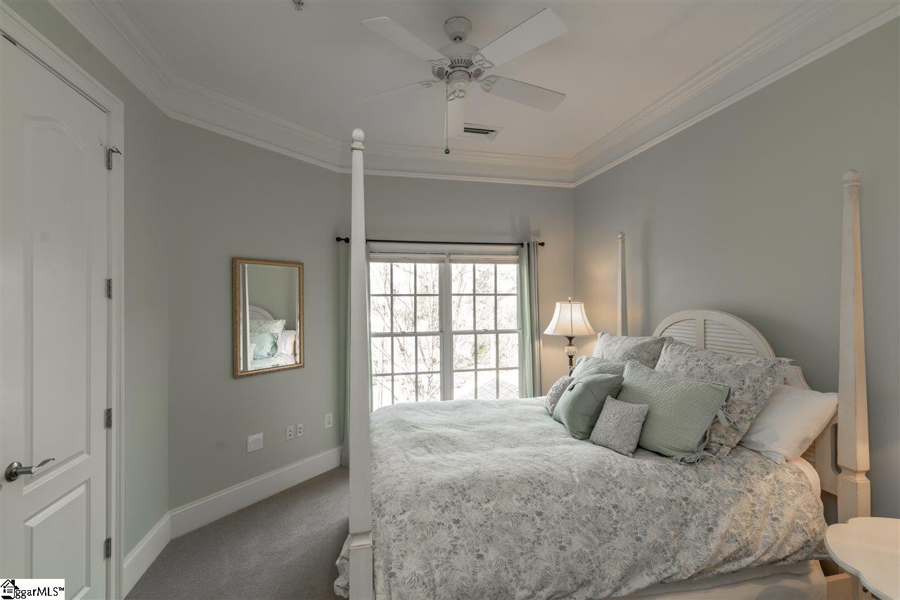 176 Ridgeland Drive, Unit 300 Greenville, SC 29601 - Photo 15 of 23