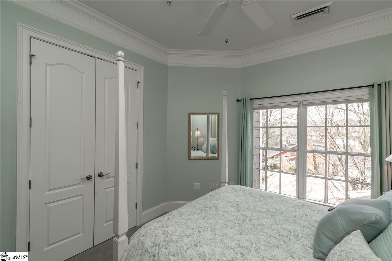 176 Ridgeland Drive, Unit 300 Greenville, SC 29601 - Photo 16 of 23