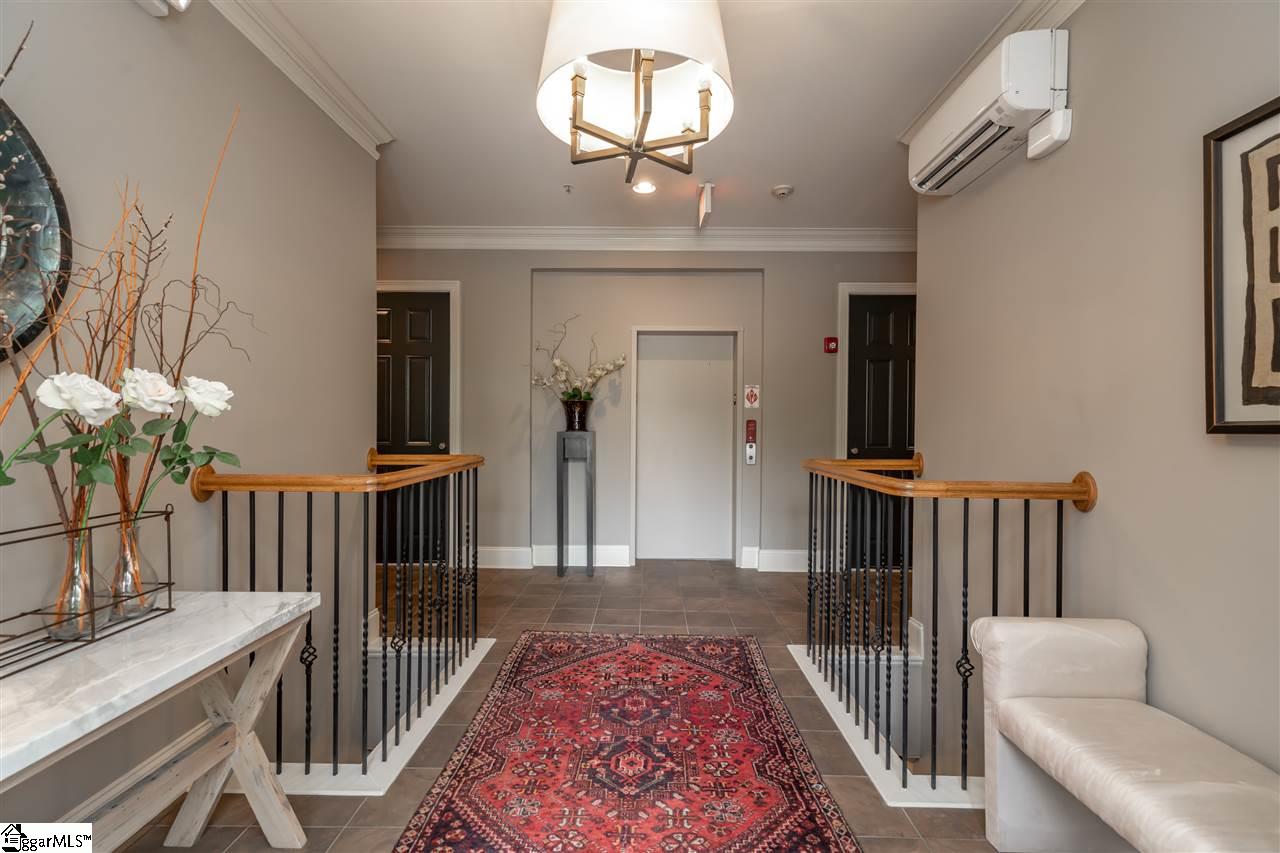 176 Ridgeland Drive, Unit 300 Greenville, SC 29601 - Photo 17 of 23