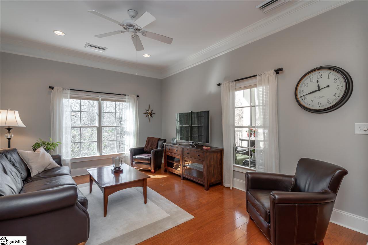 176 Ridgeland Drive, Unit 300 Greenville, SC 29601 - Photo 3 of 23