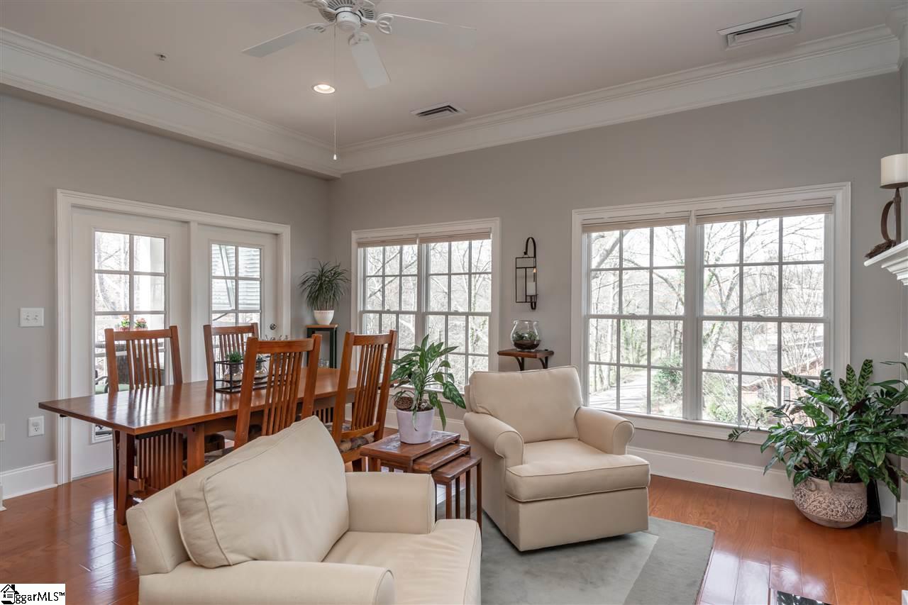 176 Ridgeland Drive, Unit 300 Greenville, SC 29601 - Photo 4 of 23