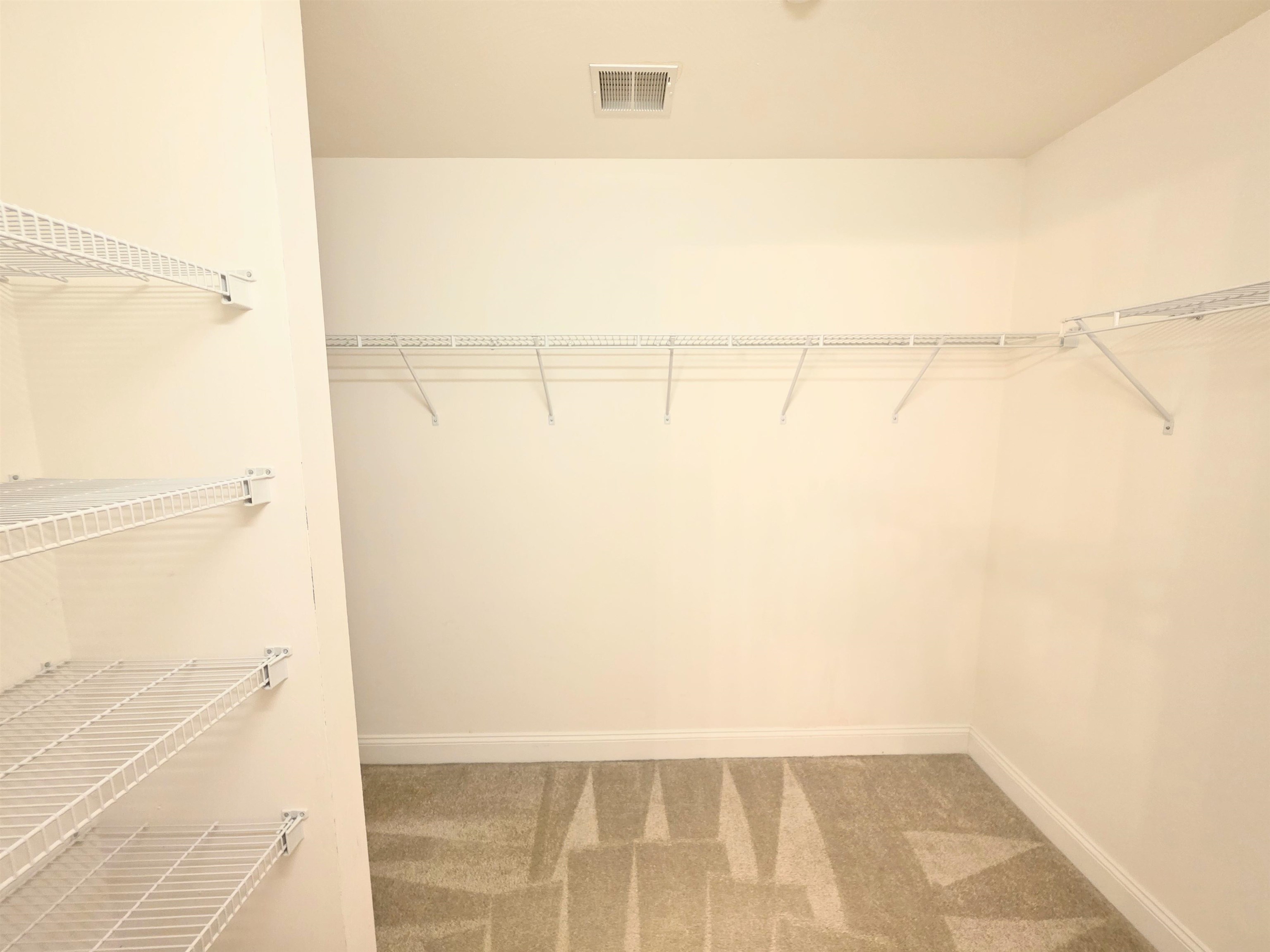 624 Main Street, Unit 6 Fremont, NH 03044 - Photo 23 of 33