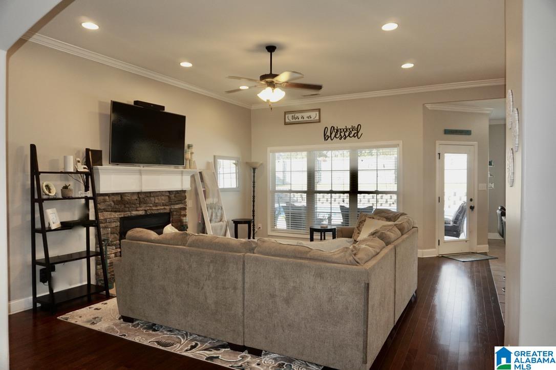 1613 Hartwig Lane Southwest Cullman, AL 35055 - Photo 10 of 50