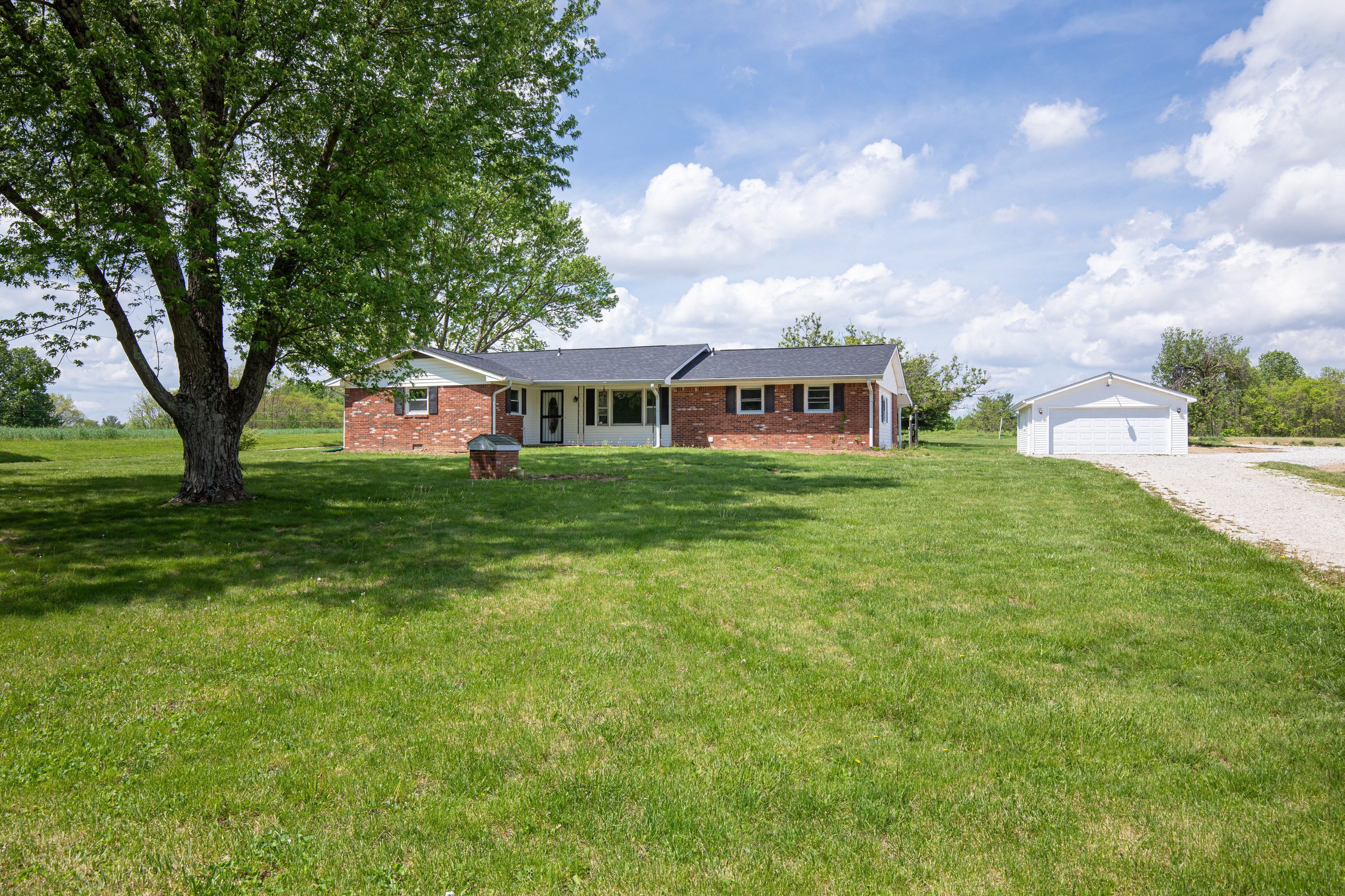 1866 North Olive Church Road Paragon, IN 46166 - Photo 4 of 86