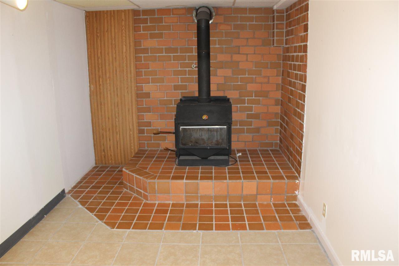 7902 North Radnor Road Peoria, IL 61614 - Photo 17 of 23