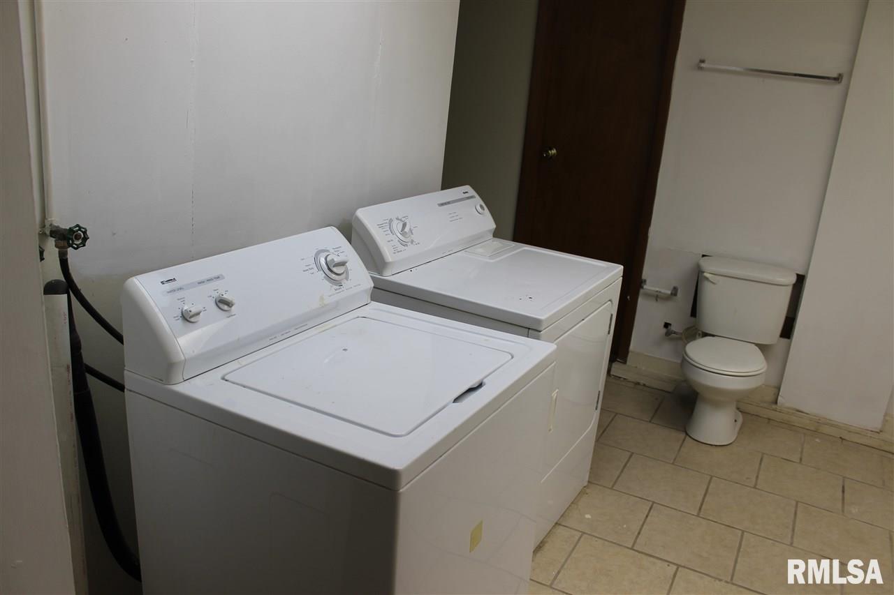 7902 North Radnor Road Peoria, IL 61614 - Photo 18 of 23