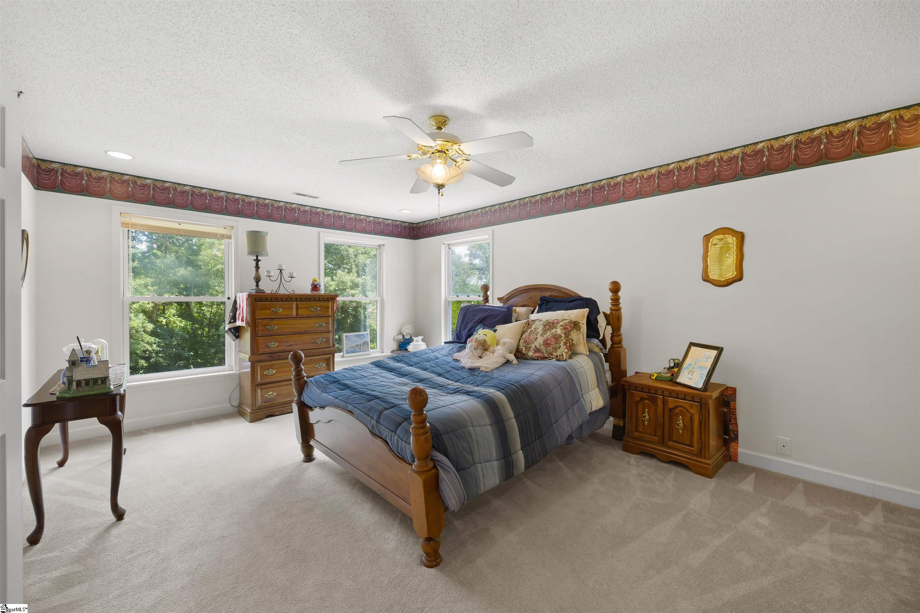 601 Stallings Road Taylors, SC 29687 - Photo 15 of 35