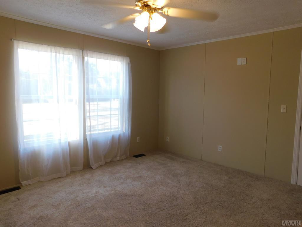 1052 Scott Road Elizabeth City, NC 27909 - Photo 13 of 25 MASTER BEDROOM