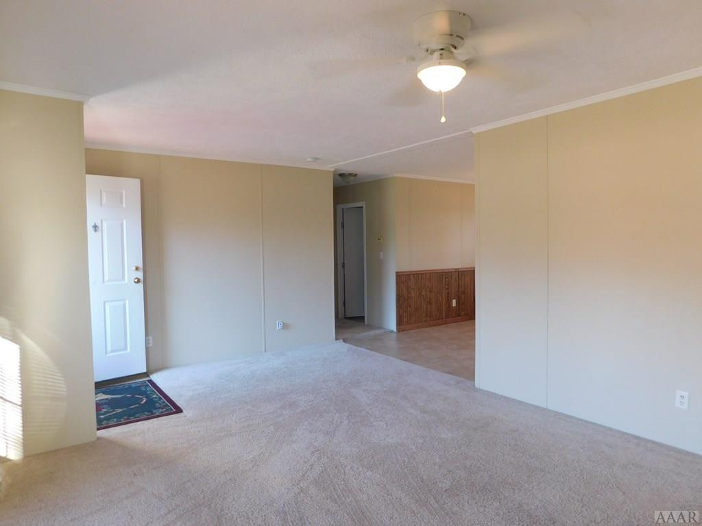 1052 Scott Road Elizabeth City, NC 27909 - Photo 7 of 25 LIVING ROOM