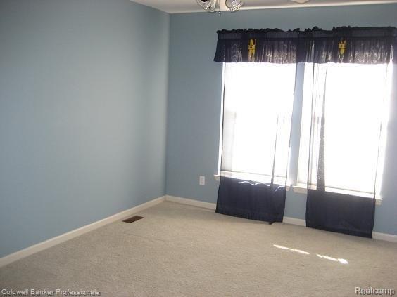 472 Pleasant Ridge Drive Canton, MI 48188 - Photo 4 of 8 Pleasant bed 2