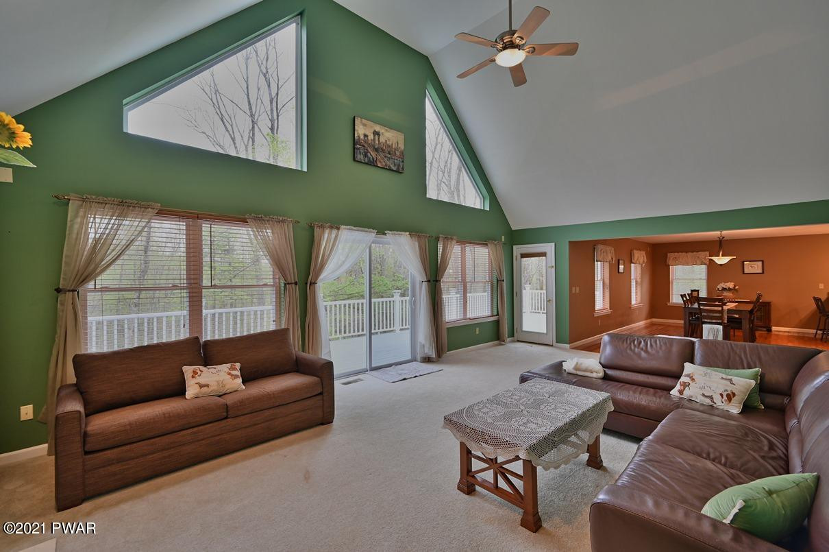 116 Bridle Road Lackawaxen, PA 18435 - Photo 11 of 122