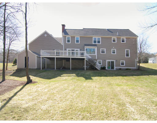 23 Cargill Road Cumberland, RI 02864 - Photo 11 of 20 Gallery Image 11