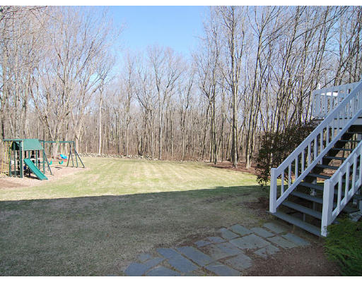 23 Cargill Road Cumberland, RI 02864 - Photo 12 of 20 Gallery Image 12
