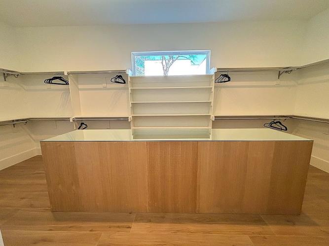 3941 Adrian Drive Dallas, TX 75209 - Photo 8 of 28