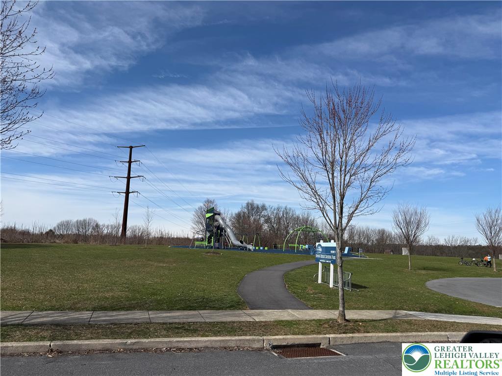 5527 Spring Ridge Drive West Lower Macungie Township, PA 18062 - Photo 15 of 26