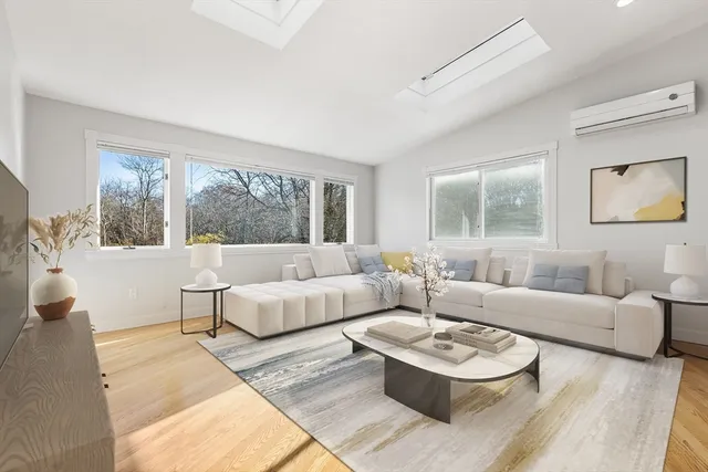 $1,649,000 | 409 Haverhill Street, Reading, MA 01867