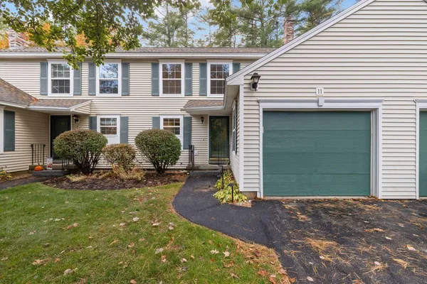$469,900 | 11 Greenwich Way, Unit 43, Kennebunk, ME 04043